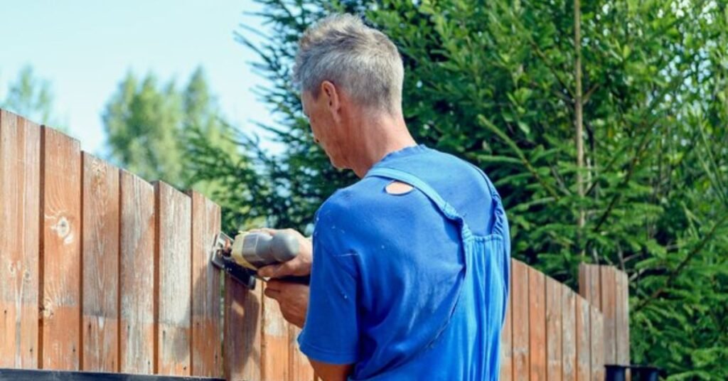 How to Choose the Right Fence for Your Home