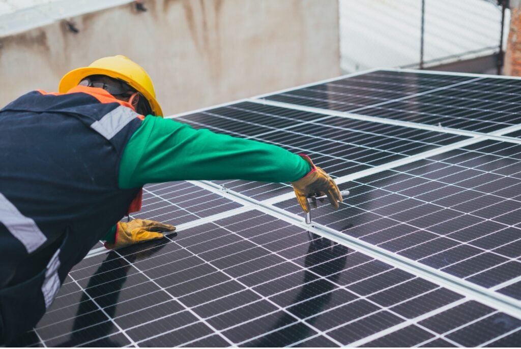 Why Businesses Are Turning to Smart Solar & Battery Solutions for Power Stability