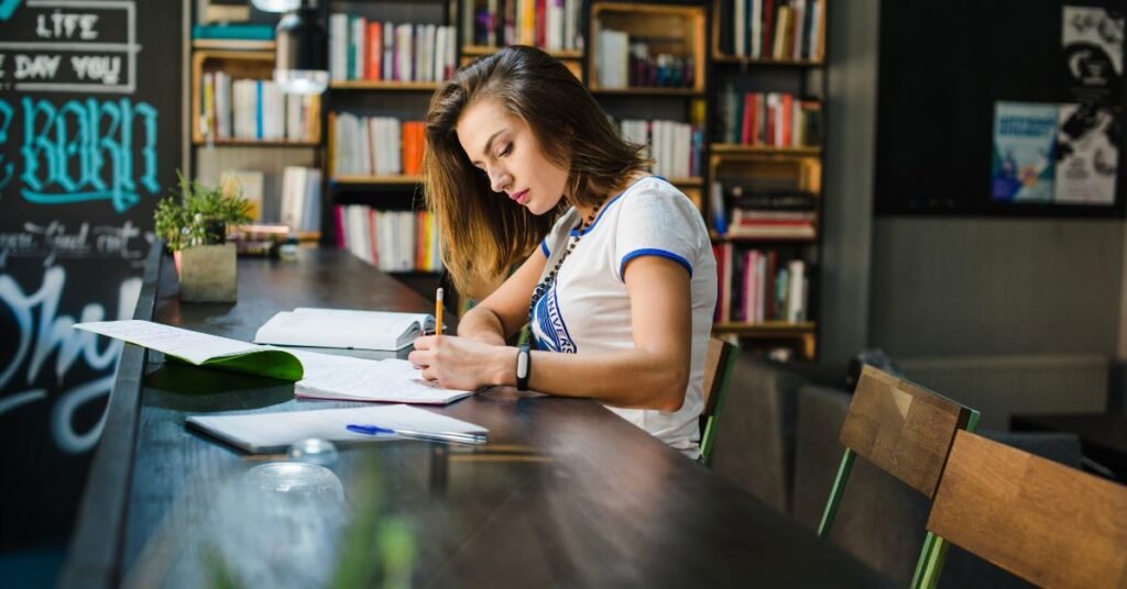 How to Print and Bind a Bachelor’s or Master’s Thesis in Germany